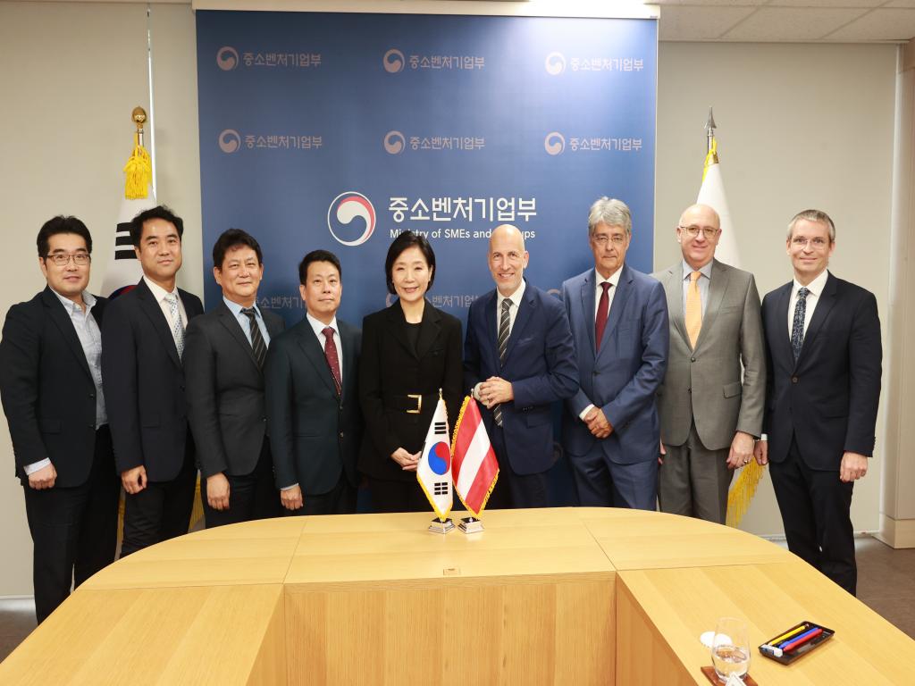 Korean and Austrian Ministers Discuss SMEs and Startup Cooperation